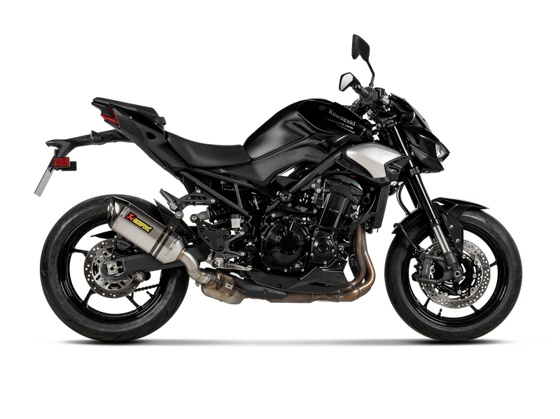 S-K9SO11-HZT | AKRAPOVIC | Kawasaki Z900 2025  Slip-On Line (Titanium)