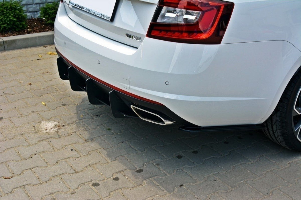 MAXTON DESIGN | Heckschurze Skoda Octavia RS Mk3 / Mk3 FL Hatchback / Estate